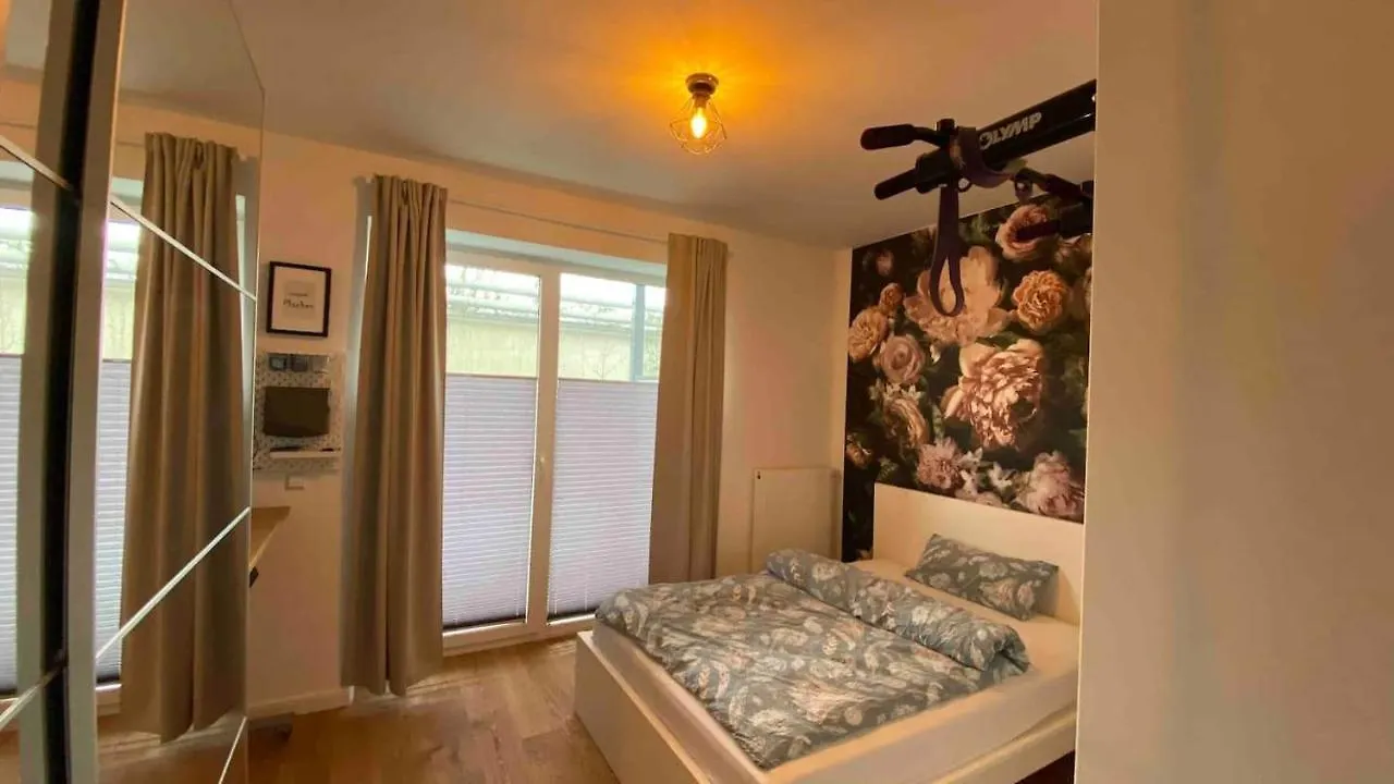 Sanierte Wohnung Mit Balkon Im Hochparterre Ганновер 0*,